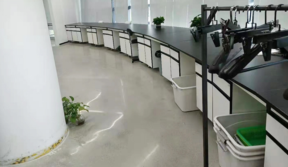 钢木实验台(定制圆弧款，黑色PVC一字拉手)